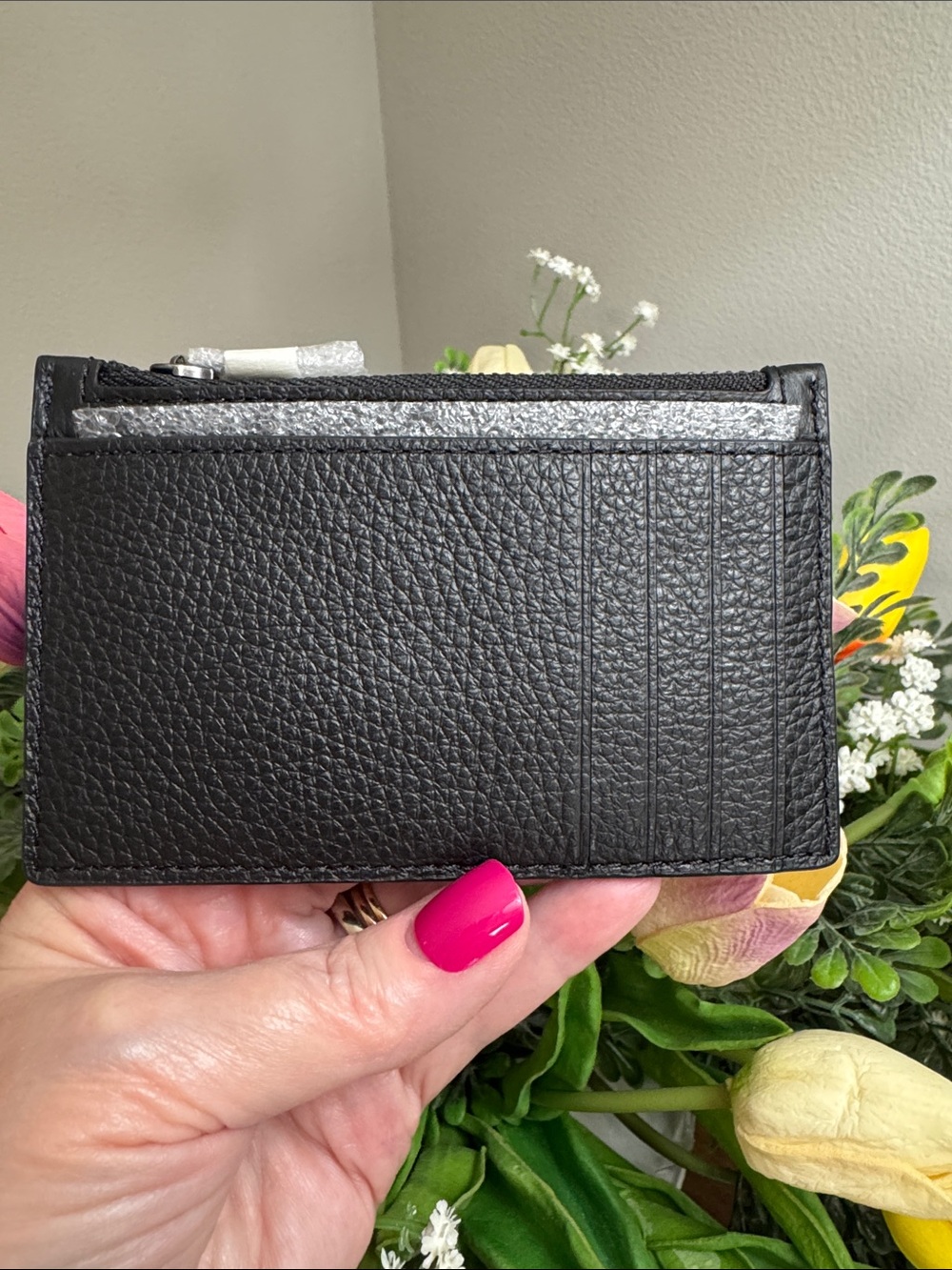 Coach Black Pebbled Leather Card Holder with Embossed Logo - Picture 2 of 8